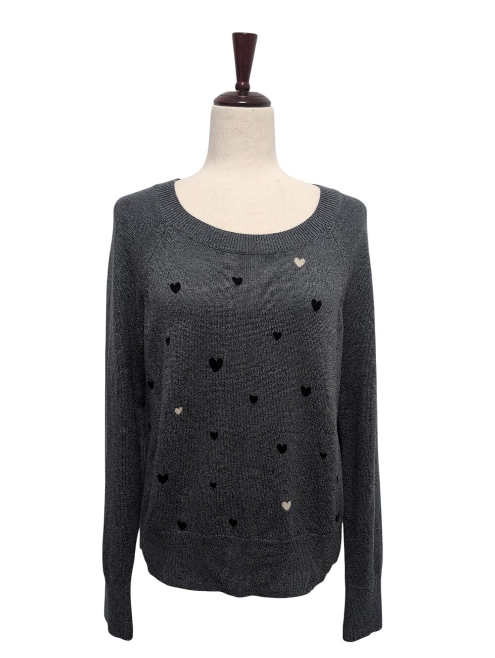 Gap Womens Gray Heart Print Cotton Pullover Sweater Size Large Long Sleeve Scoop